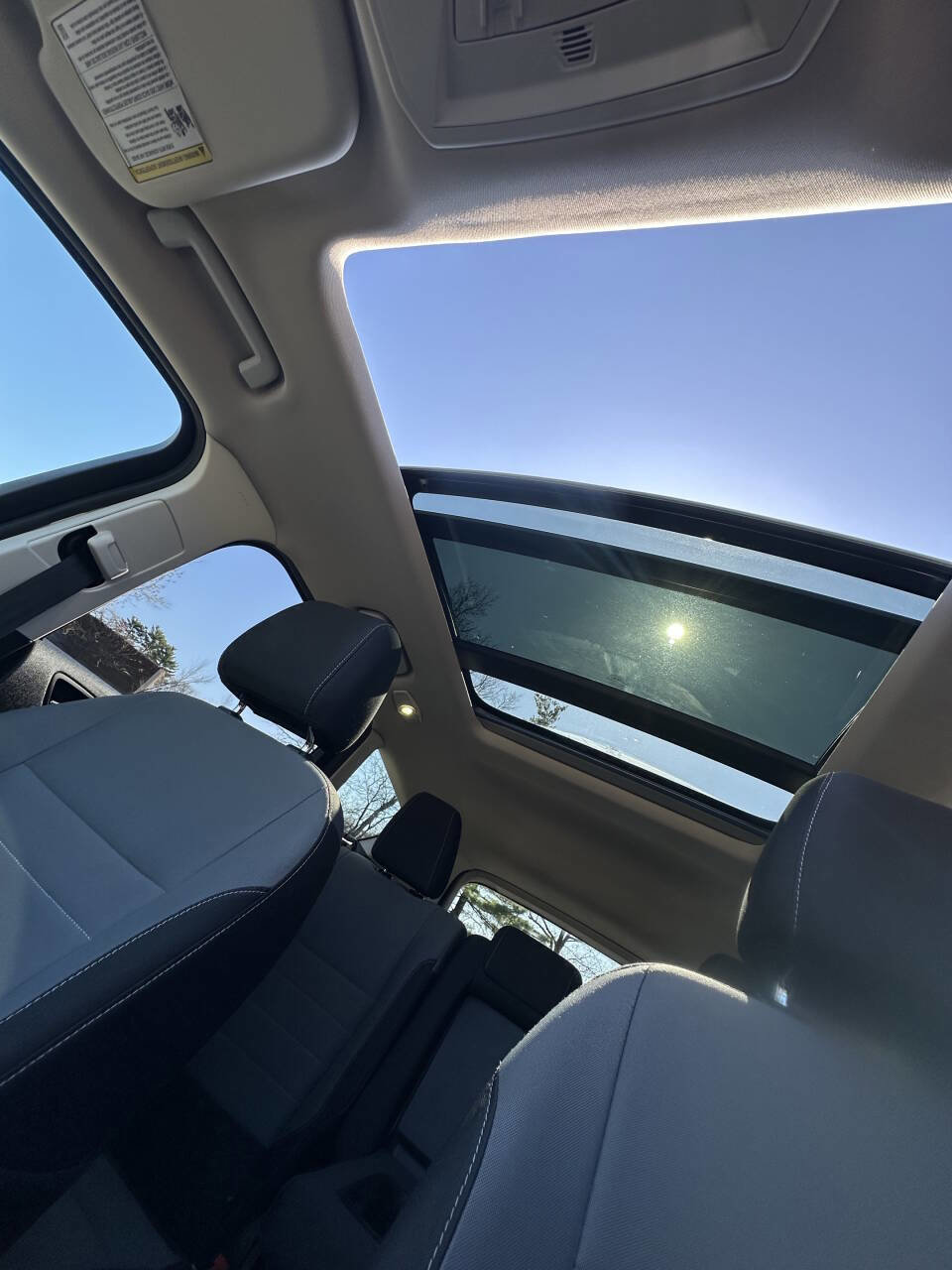 Used 2016 Ford Escape SE w/ SE Cold Weather Package image 26