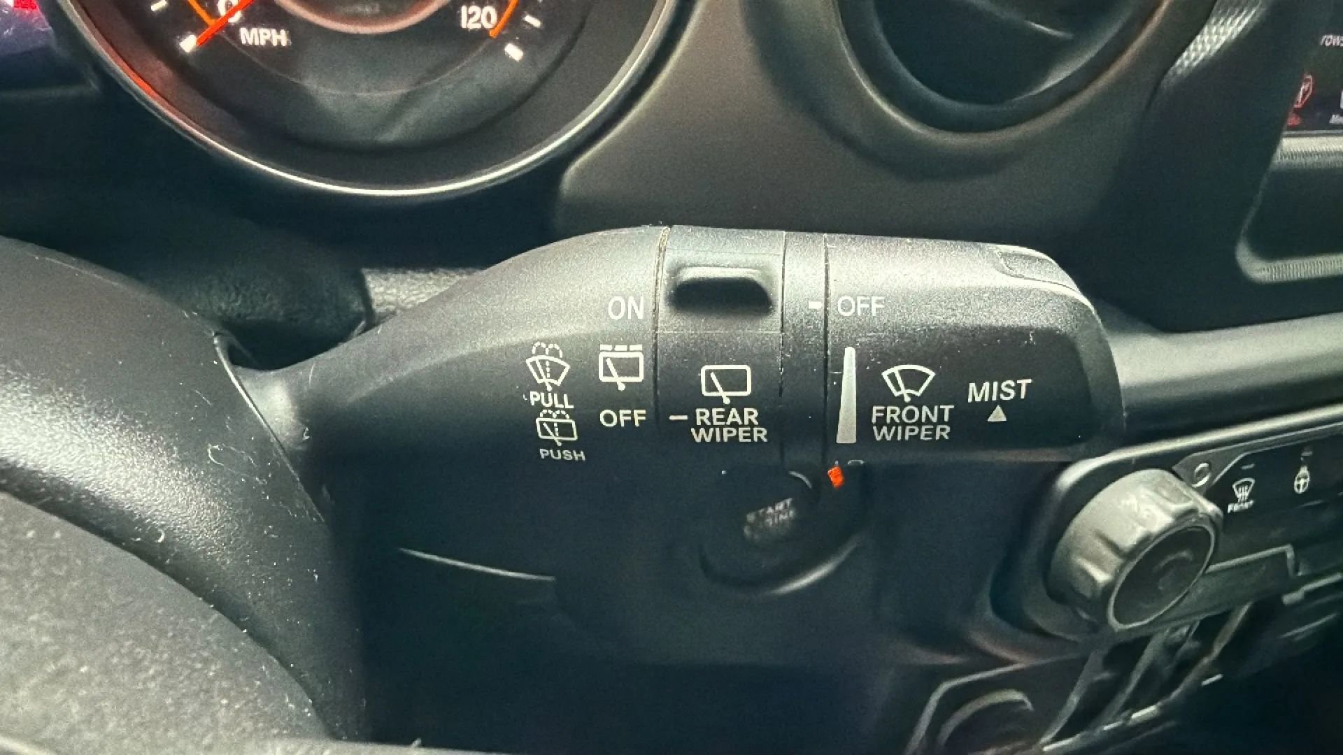 Used 2019 Jeep Wrangler Unlimited Sport S AWD/4WD image 13