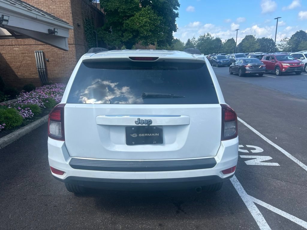 Used 2015 Jeep Compass Sport w/ Power Value Group FWD image 5