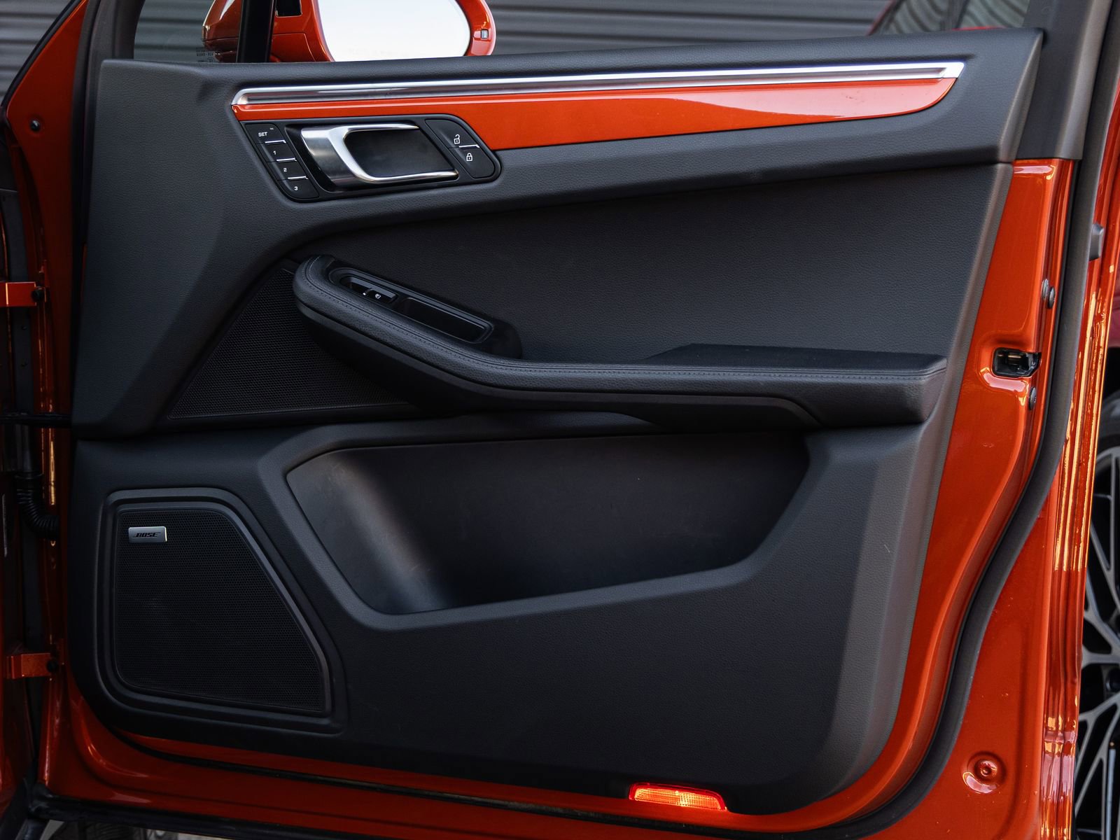 Certified 2024 Porsche Macan S image 43