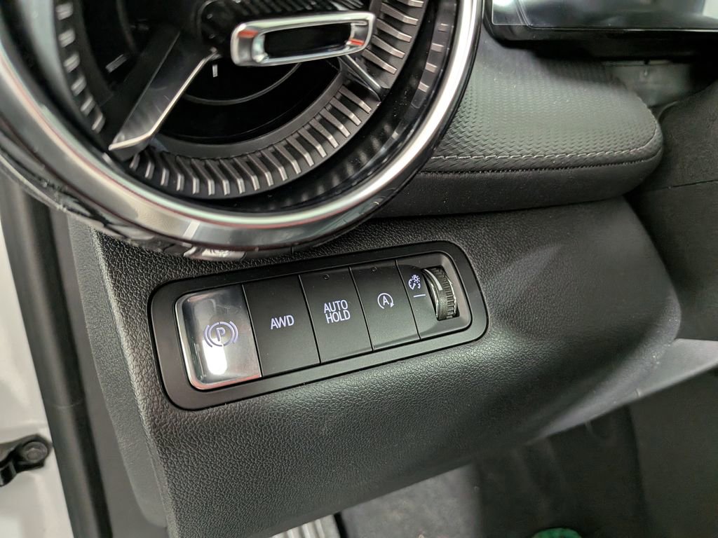 New 2026 Chevrolet Equinox LT image 16