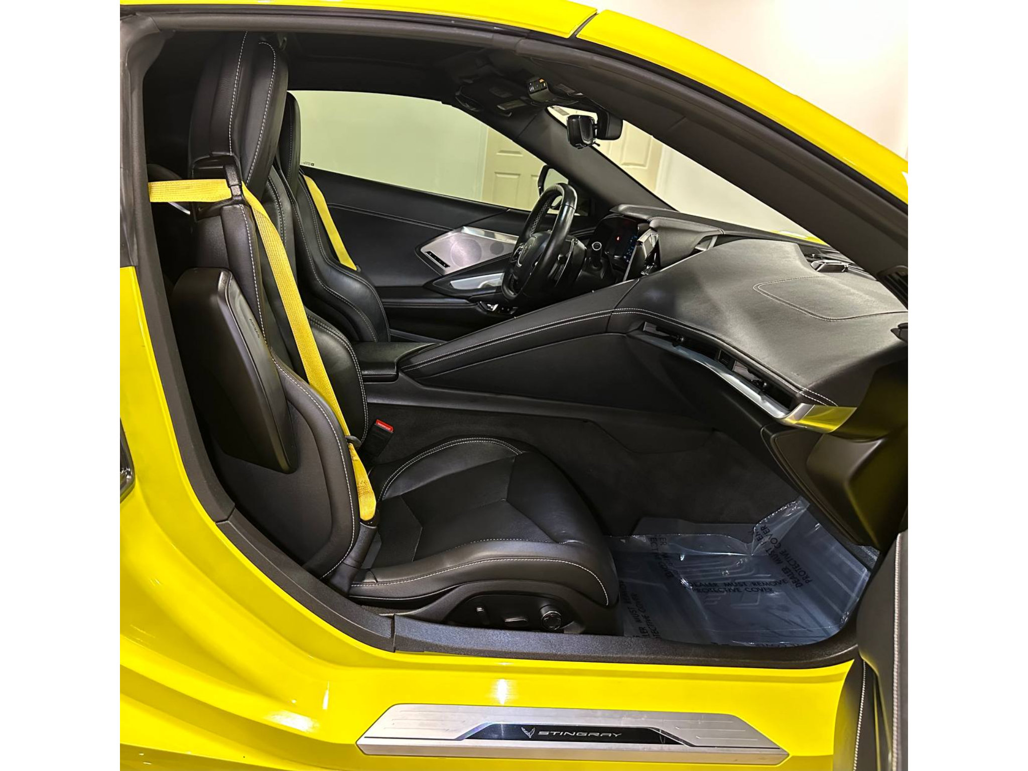 Used 2024 Chevrolet Corvette Stingray Preferred Cpe w/ Z51 Performance Package RWD image 22