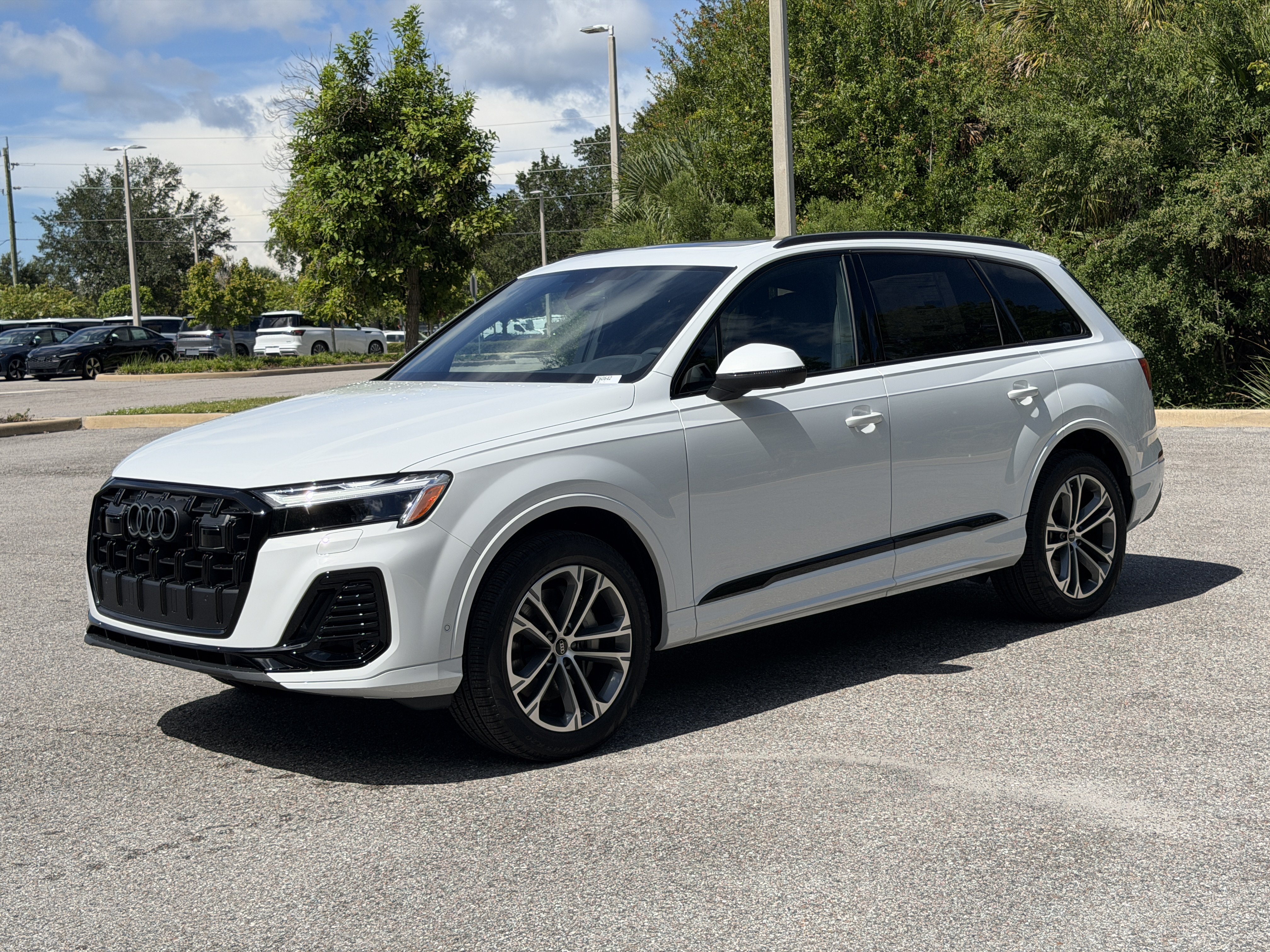 New 2026 Audi Q7 2.0T Premium Plus AWD/4WD image 3