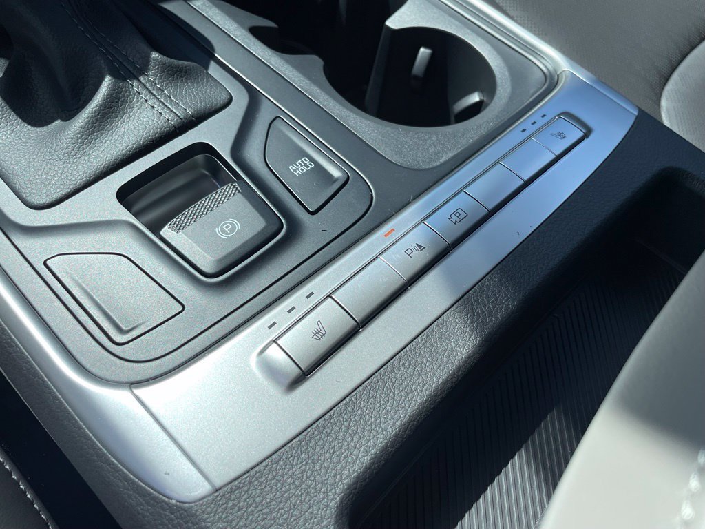 New 2027 Kia Carnival FWD image 15
