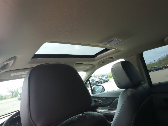 Used 2017 Buick Encore Preferred w/ Experience Buick Package image 21