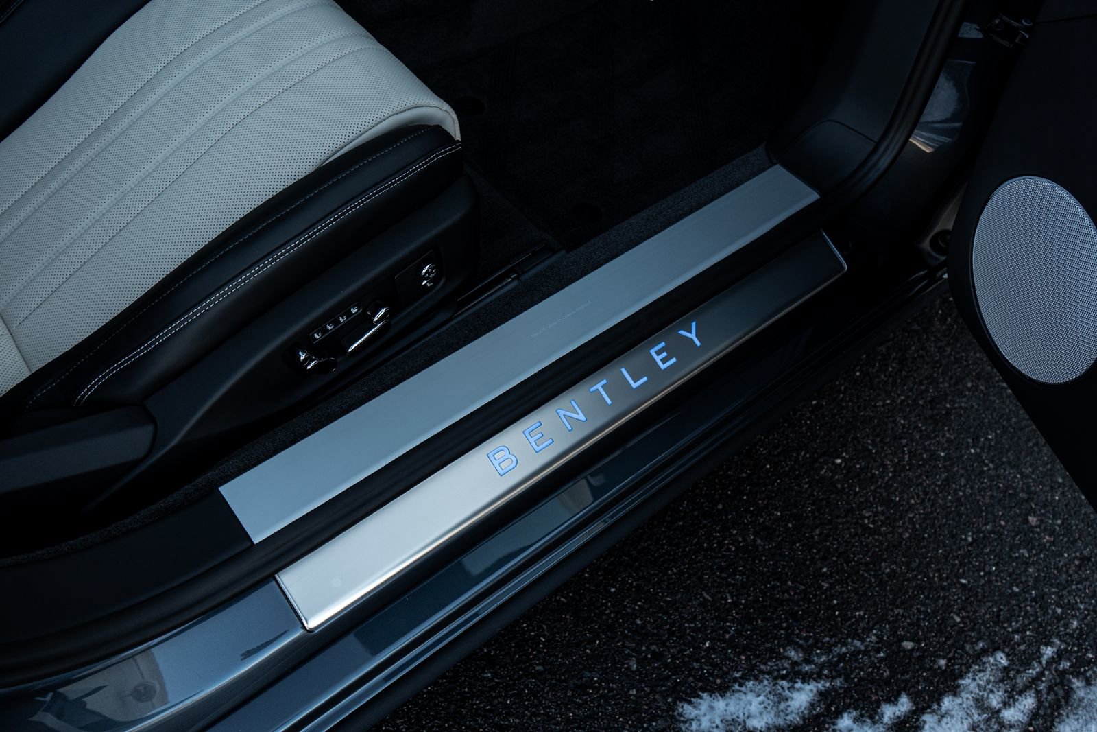 New 2026 Bentley Continental GTC image 32