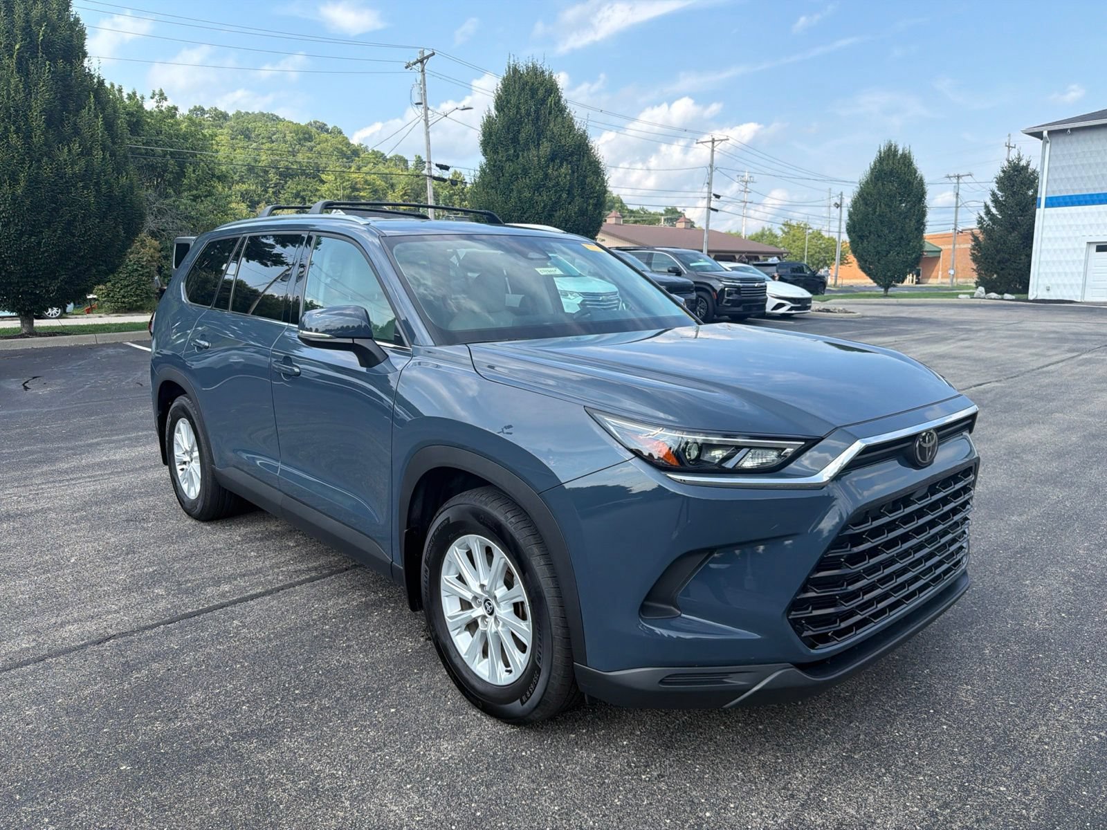 Used 2024 Toyota Grand Highlander AWD image 6