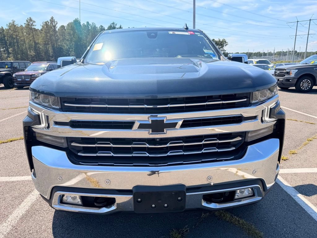Used 2021 Chevrolet Silverado 1500 LTZ w/ LTZ Premium Package AWD/4WD image 8