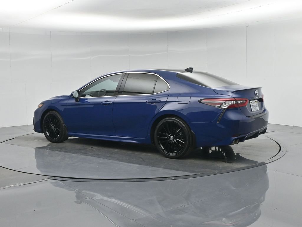 Used 2023 Toyota Camry XSE image 6