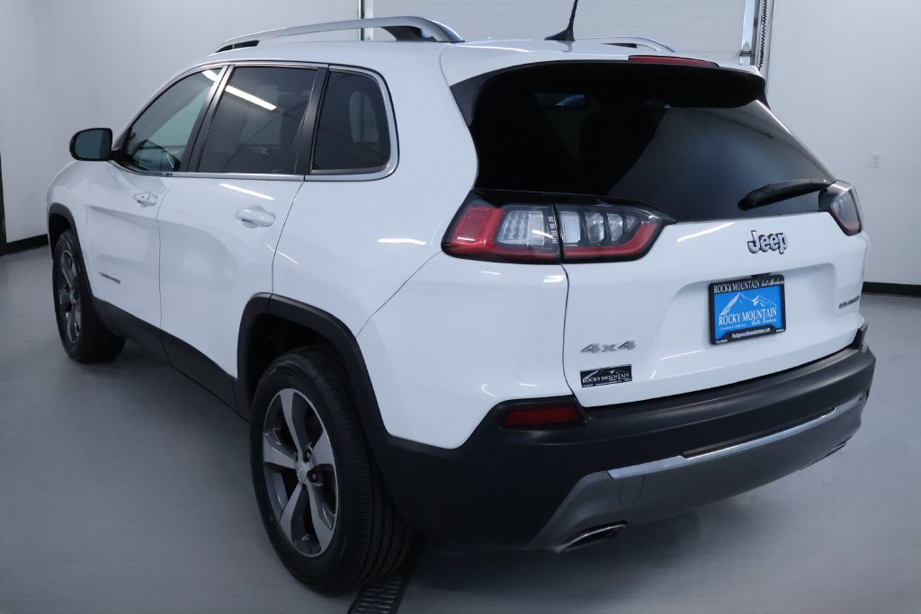 Used 2019 Jeep Cherokee Limited AWD/4WD image 6