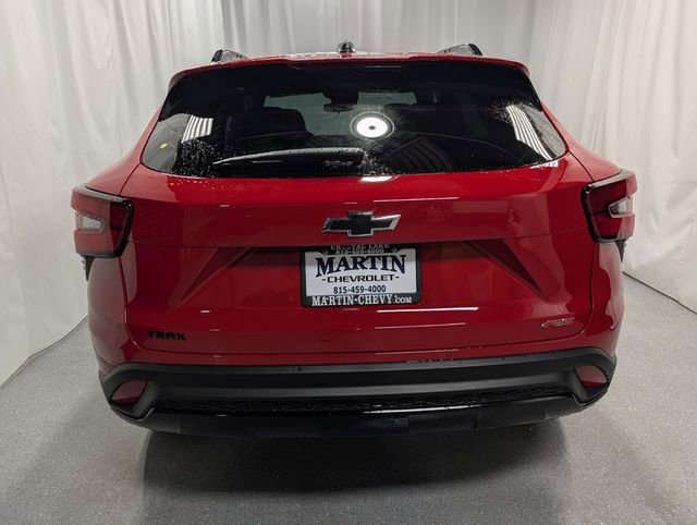 New 2026 Chevrolet Trax RS image 4