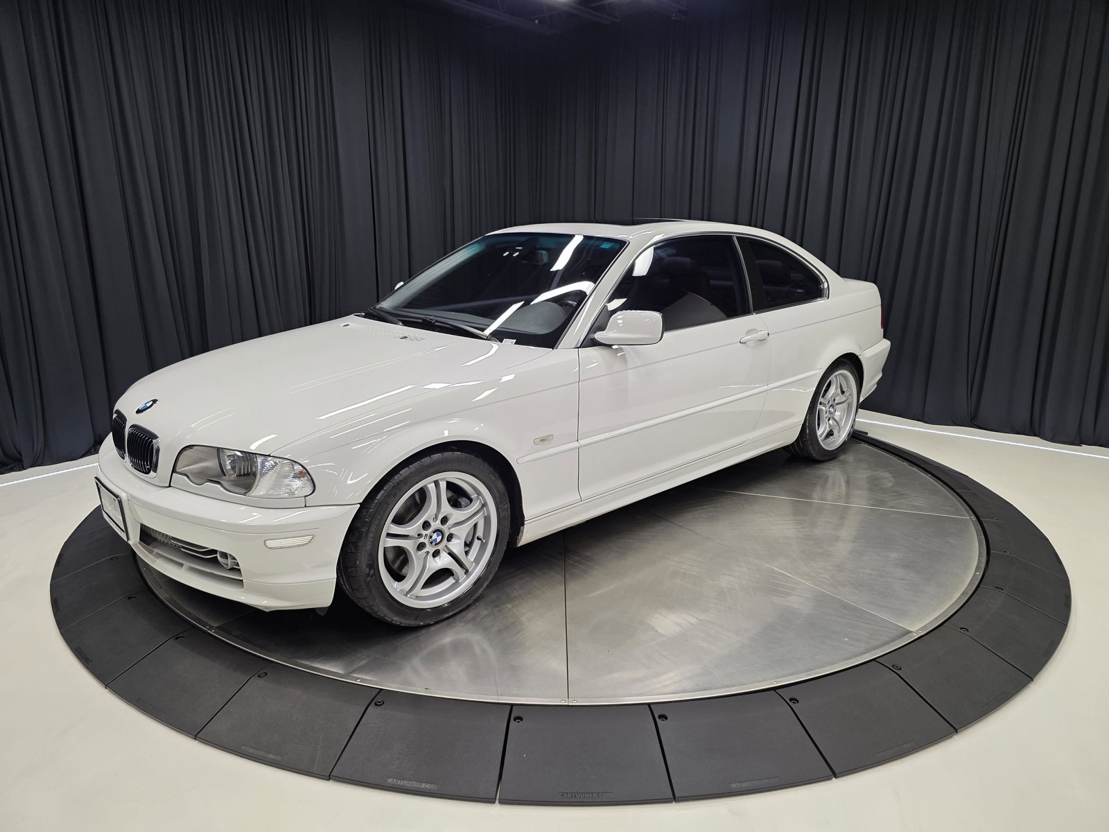 Used 2001 BMW 330Ci Coupe image 7