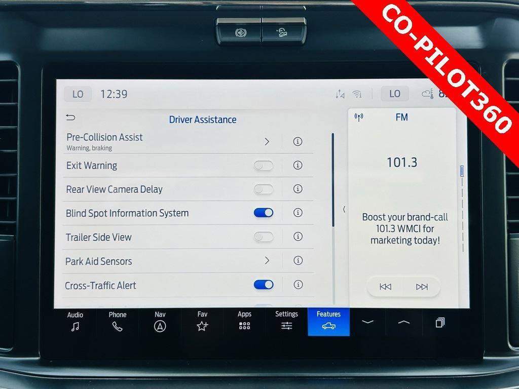 New 2025 Ford F250 Lariat w/ Black Appearance Package image 8