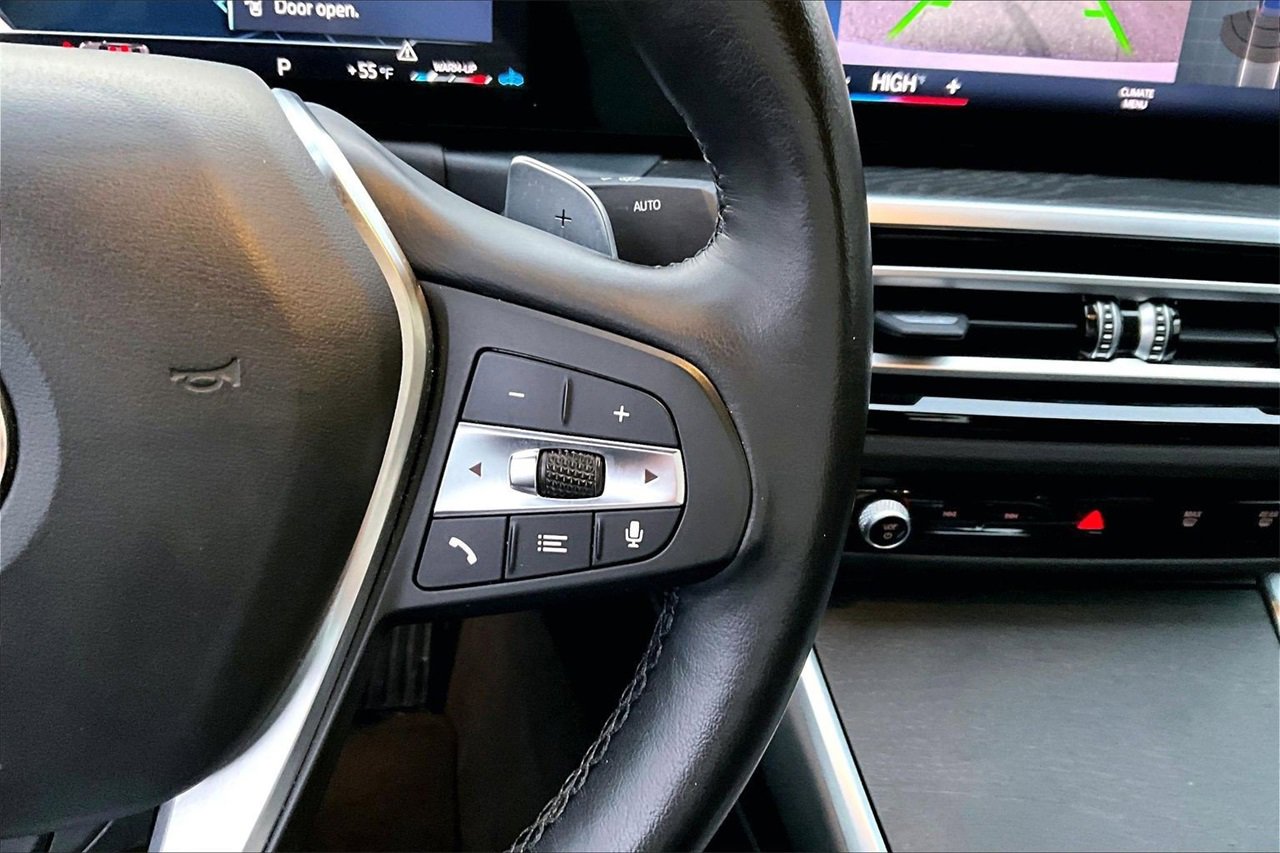 Used 2023 BMW 330i xDrive 330i xDrive w/ Driving Assistance Package image 30