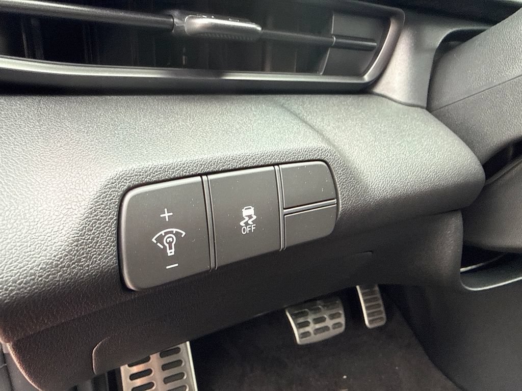 Used 2026 Hyundai Elantra SEL Sport Premium FWD image 17