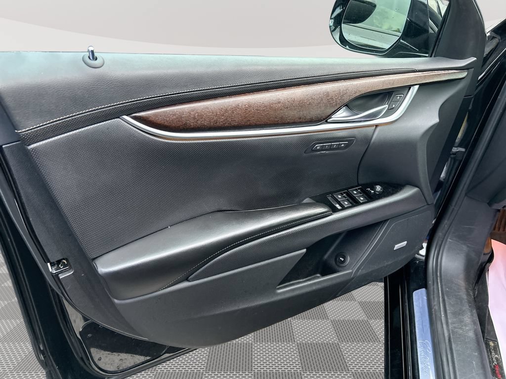 Used 2018 Cadillac XTS Luxury AWD/4WD image 22