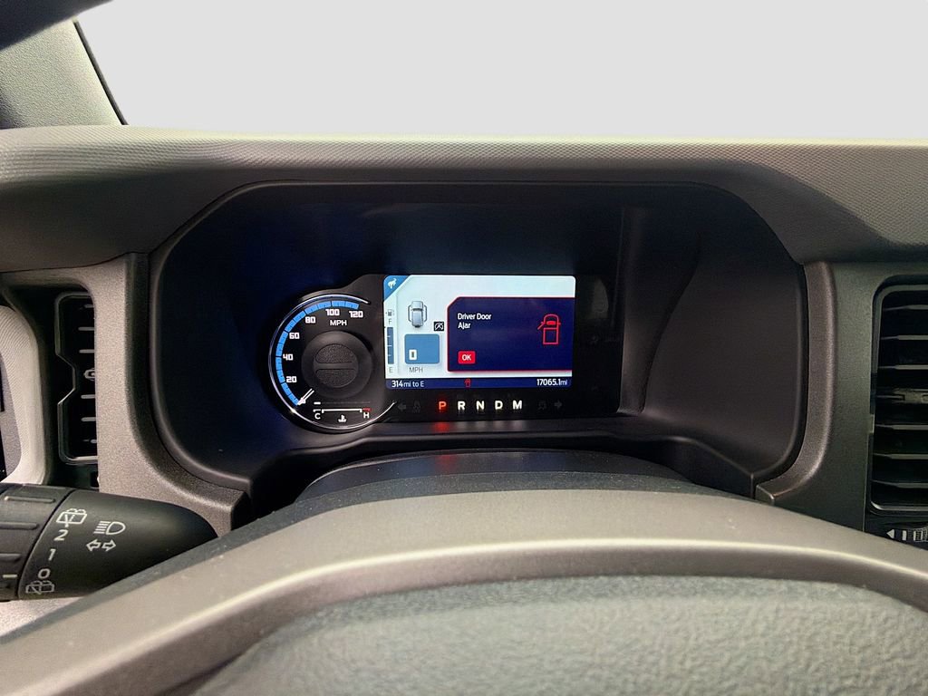 Used 2024 Ford Bronco Everglades image 38