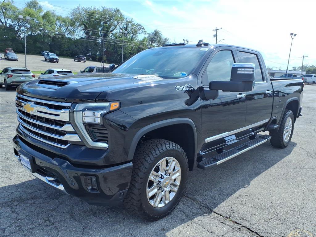 New 2026 Chevrolet Silverado 2500 High Country w/ High Country Premium Package AWD/4WD image 7
