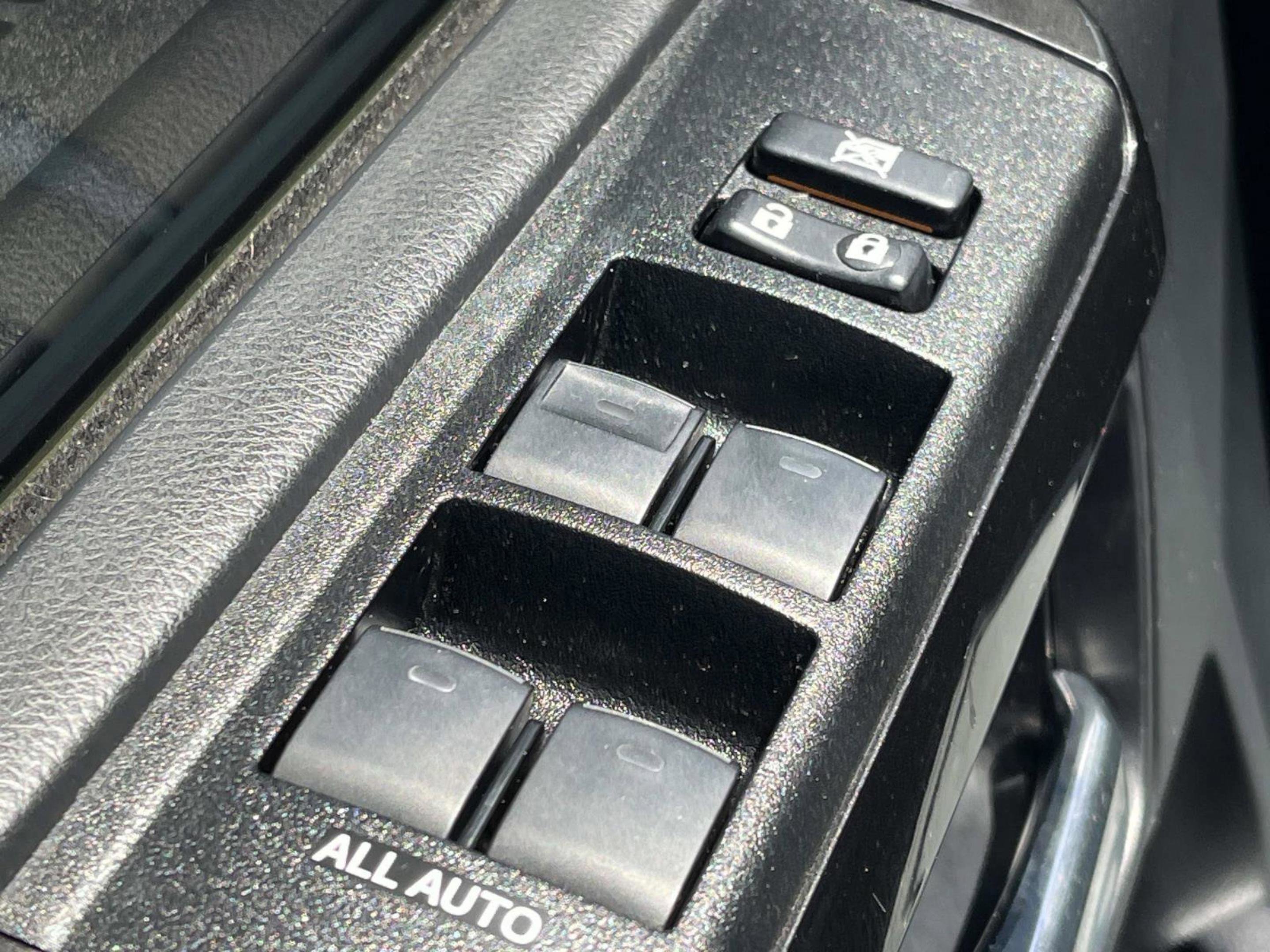 Used 2020 Toyota 4Runner Nightshade AWD/4WD image 30