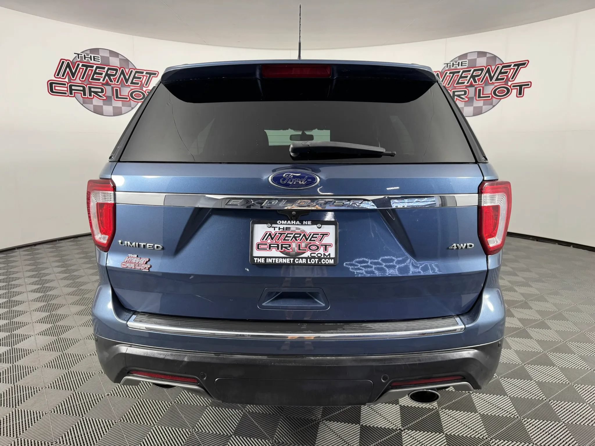 Used 2019 Ford Explorer Limited w/ Class III Trailer Tow Package AWD/4WD image 6