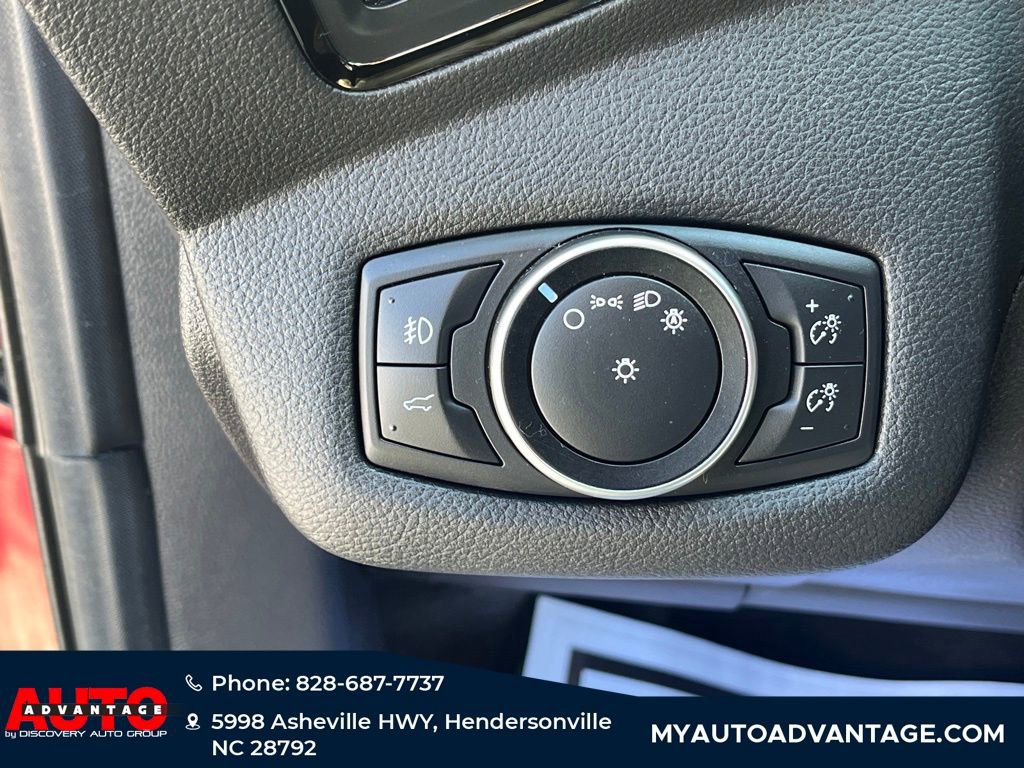 Used 2017 Ford Escape Titanium image 20