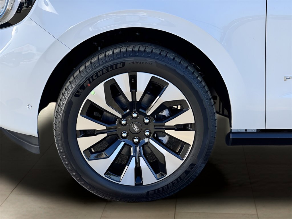 New 2025 Ford Expedition Max Platinum w/ Platinum Ultimate Package image 34