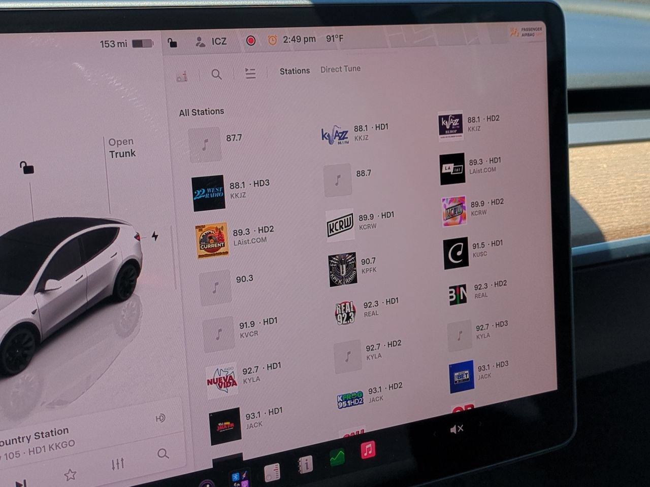 Used 2023 Tesla Model Y Long Range AWD/4WD image 13