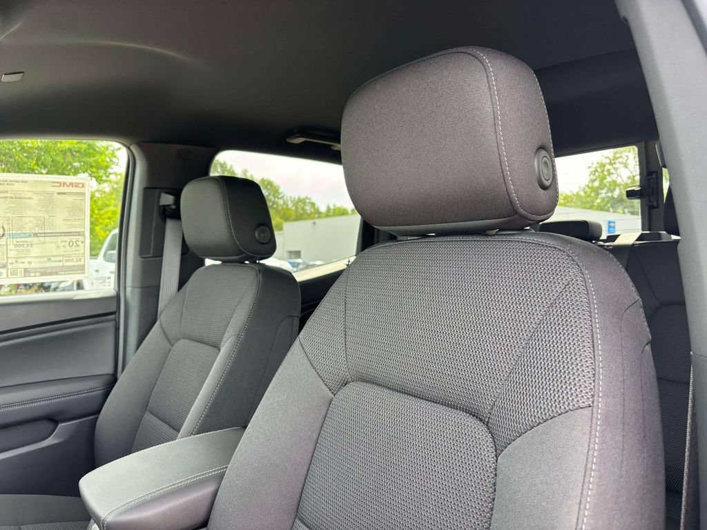 New 2026 GMC Canyon Elevation w/ Convenience Package RWD image 5