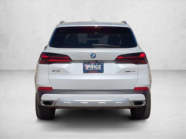Used 2025 BMW X5 xDrive40i w/ Premium Package image 7