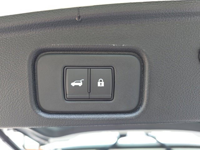 New 2026 Nissan Pathfinder Platinum AWD/4WD image 18