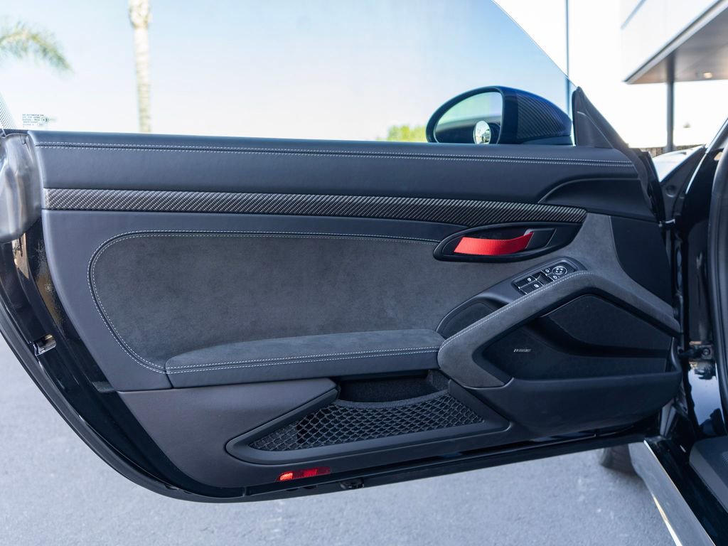 Used 2025 Porsche 718 Cayman GT4 RS w/ Weissach Package image 26