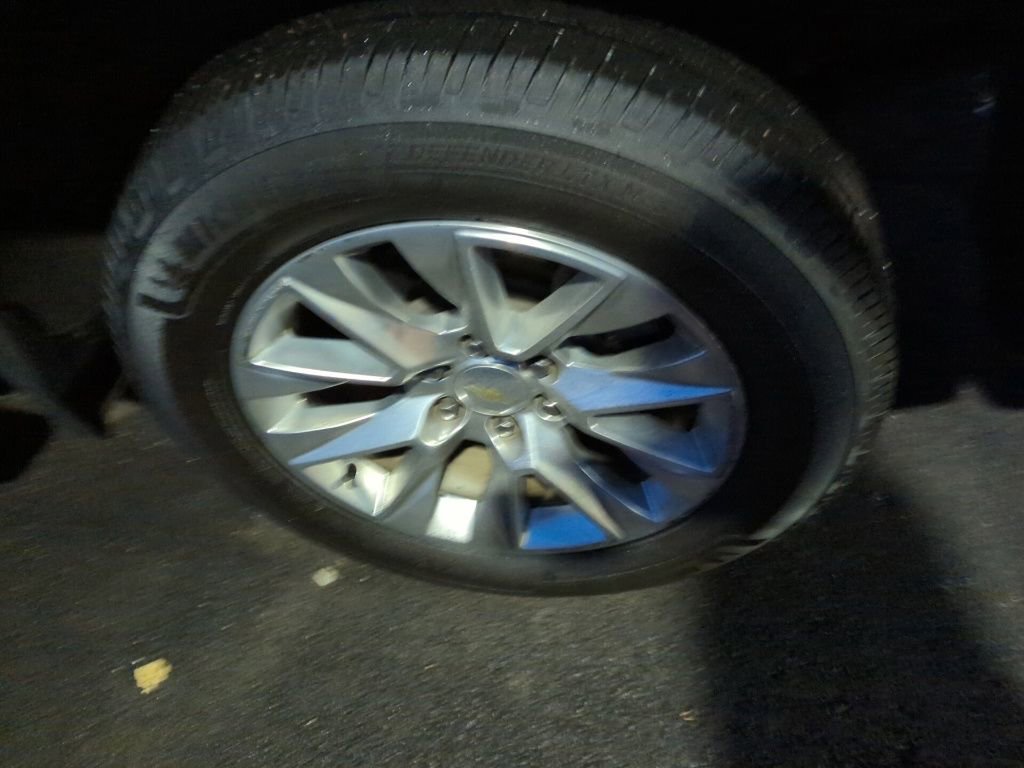 Used 2019 Chevrolet Silverado 1500 LTZ image 5