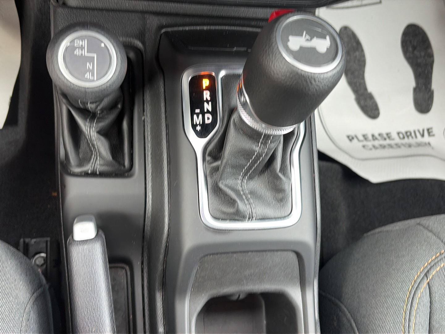 Used 2025 Jeep Wrangler Unlimited Sport AWD/4WD image 24