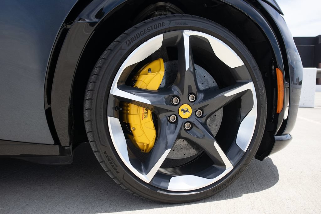 Used 2025 Ferrari Purosangue AWD/4WD image 14