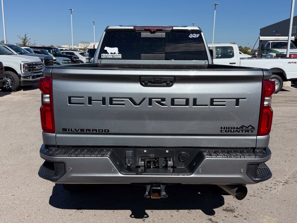Used 2024 Chevrolet Silverado 2500 High Country w/ Technology Package AWD/4WD image 15
