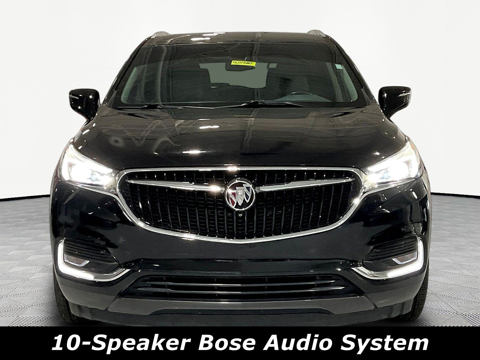 Used 2020 Buick Enclave Essence w/ Sound and Sites Package FWD image 2