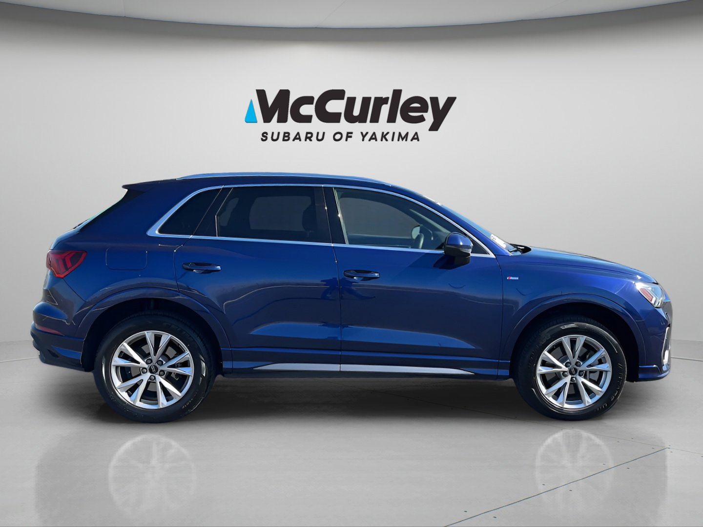 Used 2024 Audi Q3 2.0T Premium AWD/4WD image 6