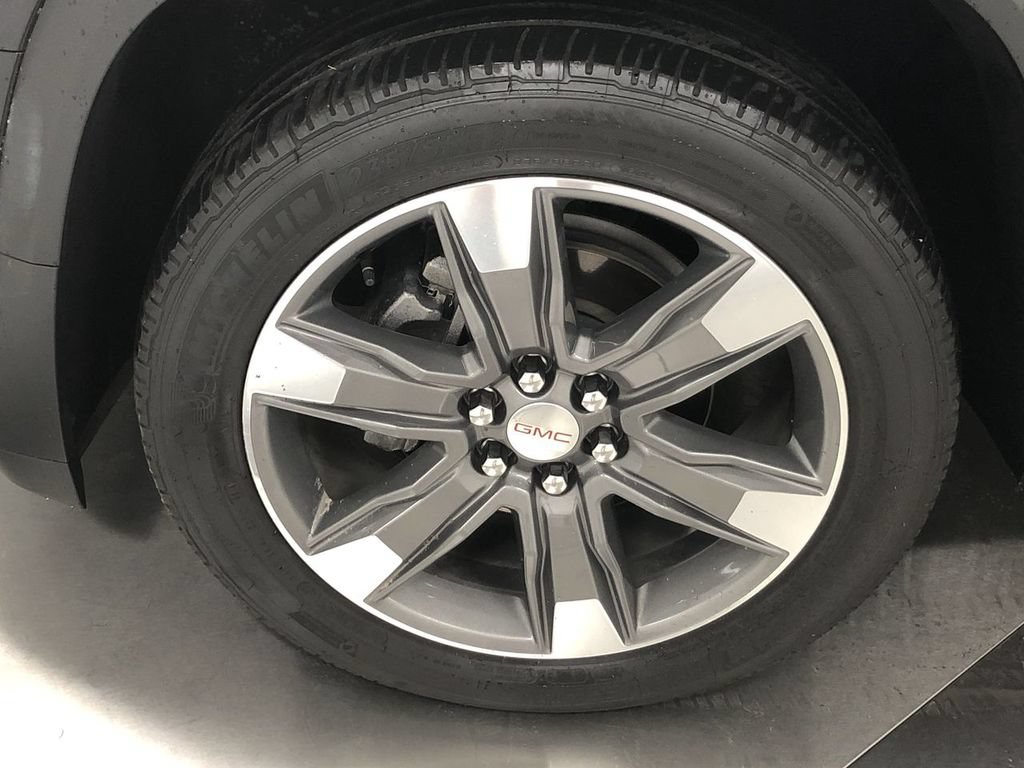 Used 2018 GMC Acadia SLT w/ LPO, Cargo Package AWD/4WD image 10