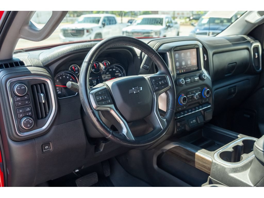 Used 2022 Chevrolet Silverado 1500 RST AWD/4WD image 11