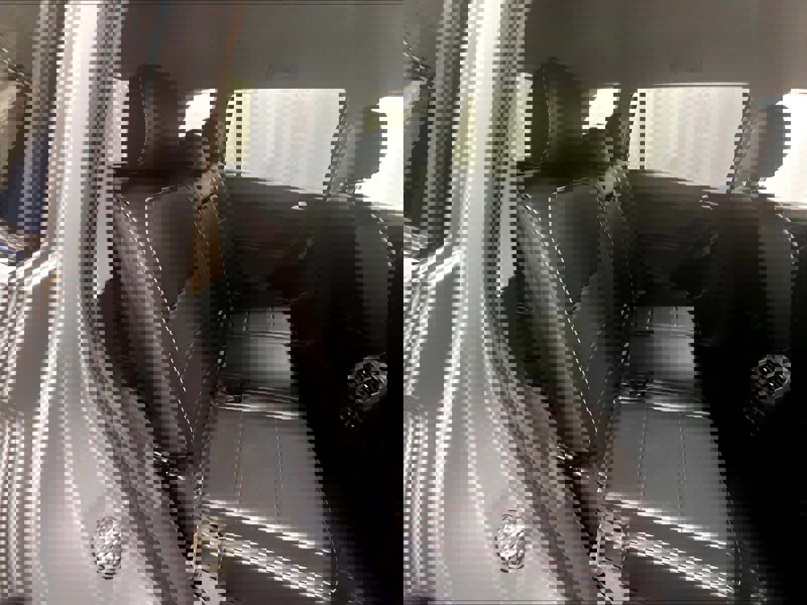 Used 2021 Volkswagen Tiguan SE image 16