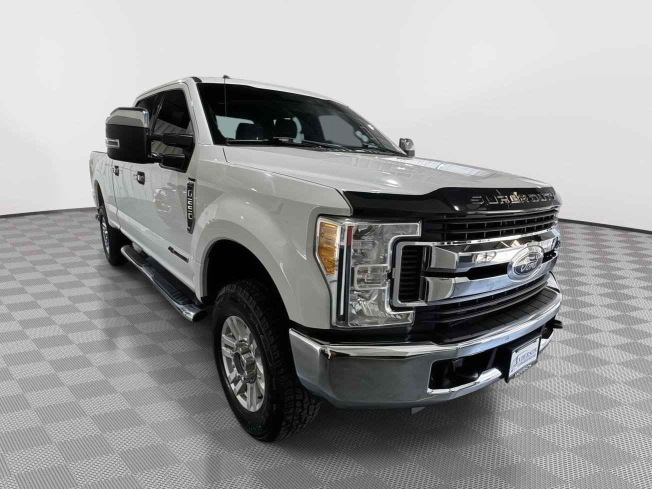 Used 2017 Ford F250 XLT AWD/4WD image 5