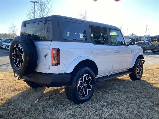 Used 2022 Ford Bronco Outer Banks image 3