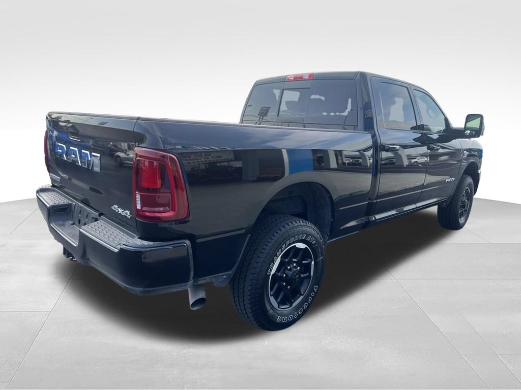 Used 2026 RAM 2500 Laramie AWD/4WD image 11