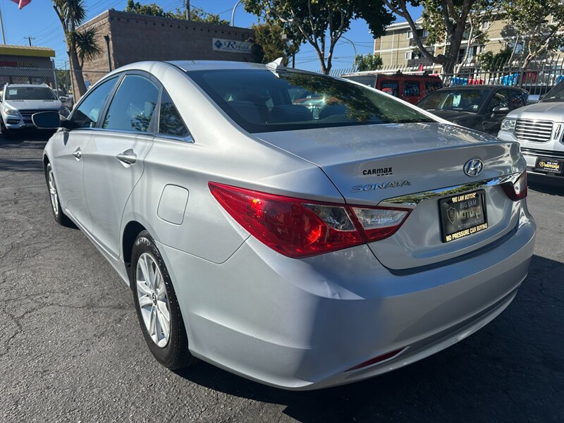 Used 2013 Hyundai Sonata GLS w/ Popular Equipment Pkg FWD image 7