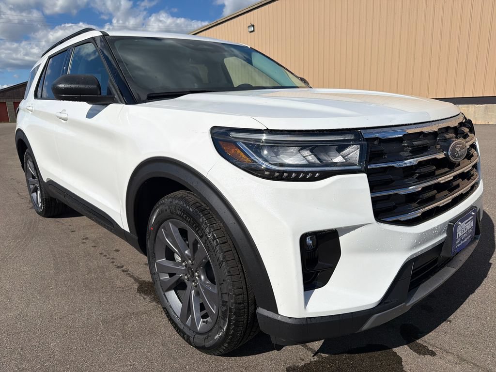 New 2026 Ford Explorer Active w/ Active Comfort Package AWD/4WD image 7