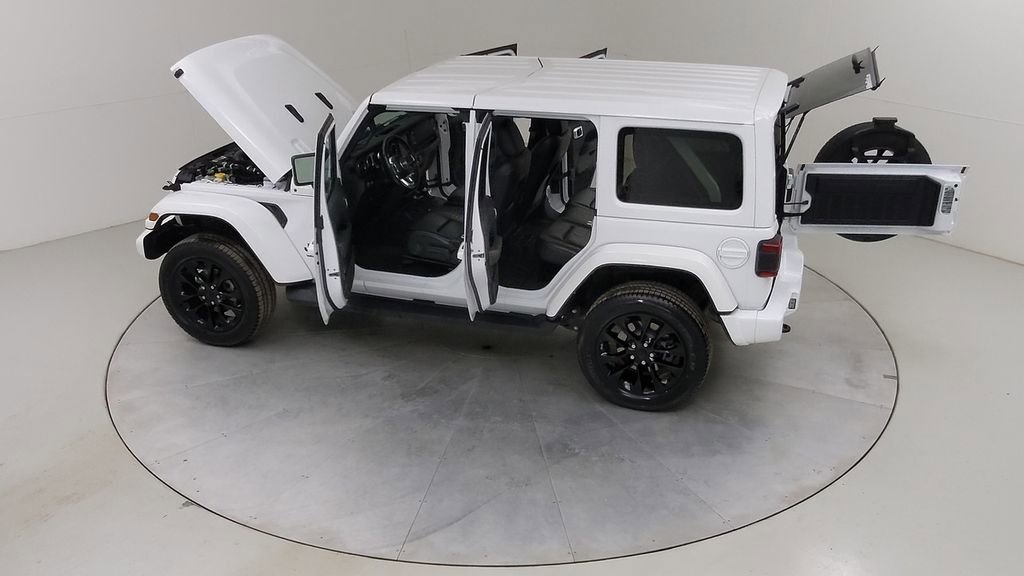 Used 2021 Jeep Wrangler Unlimited Sahara image 52