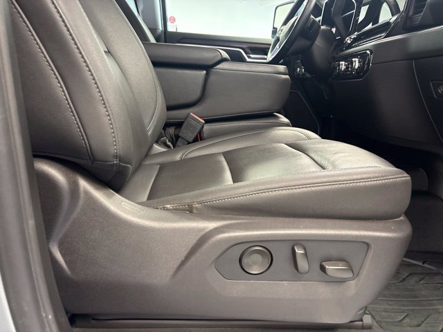 Used 2026 GMC Sierra 2500 SLT AWD/4WD image 24