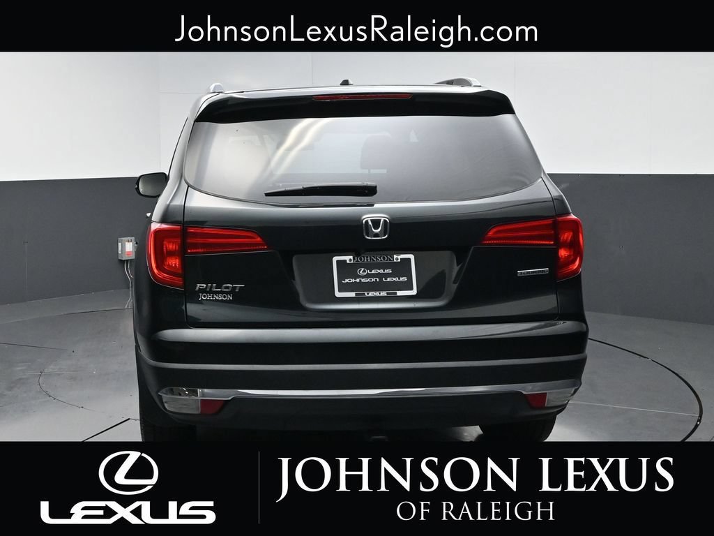 Used 2016 Honda Pilot Touring image 8