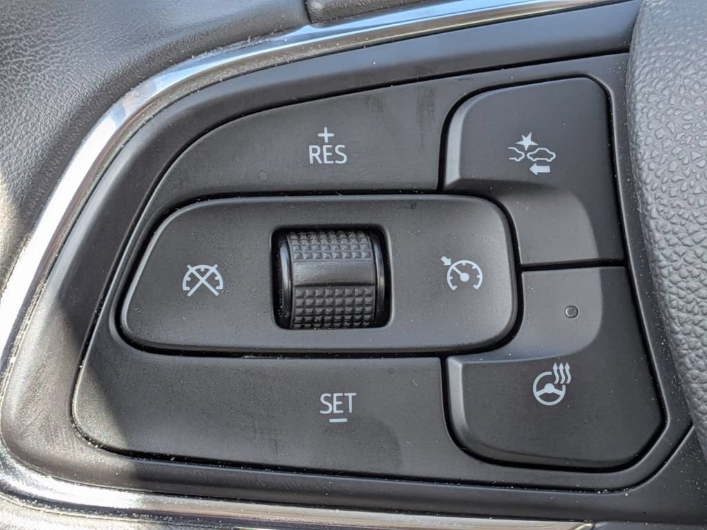 Used 2023 Buick Envision Avenir AWD/4WD image 21