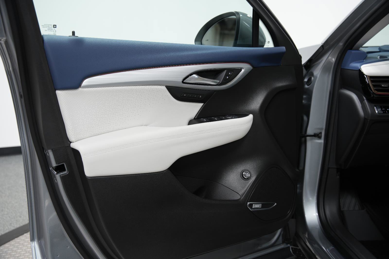 New 2026 Buick Envision Avenir image 24